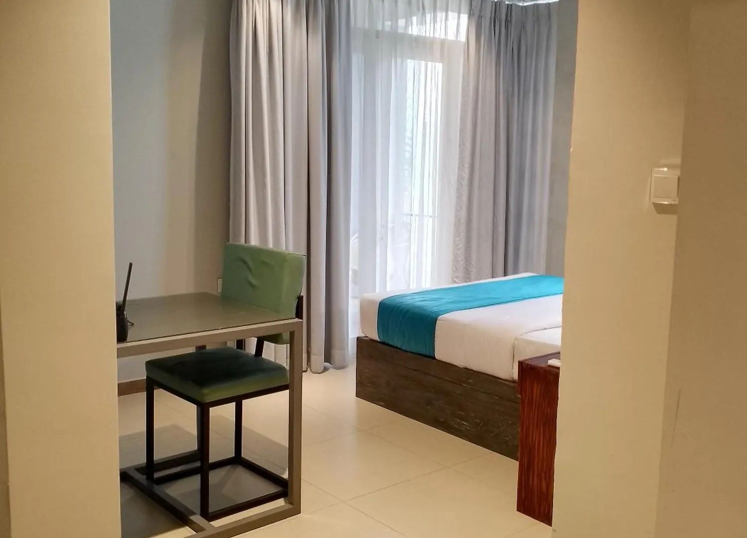 Kurumbunkz Kandy Hostel